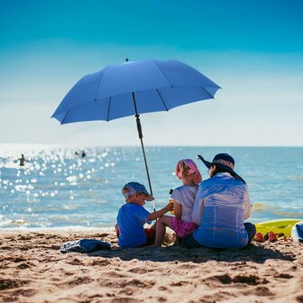 Fare Travelmate 6139 strandparasol en paraplu in &eacute;&eacute;n - blauw