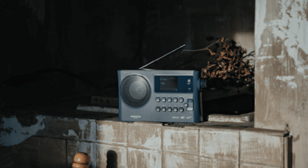 Sangean WFR-28BT Dark Blue DAB+/FM oplaadbare internetradio donkerblauw met bluetooth en app