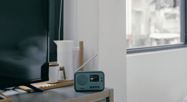 Sangean DPR-76BT Light Blue DAB+/FM draagbare radio werkt met oplaadbare accu of batterijen