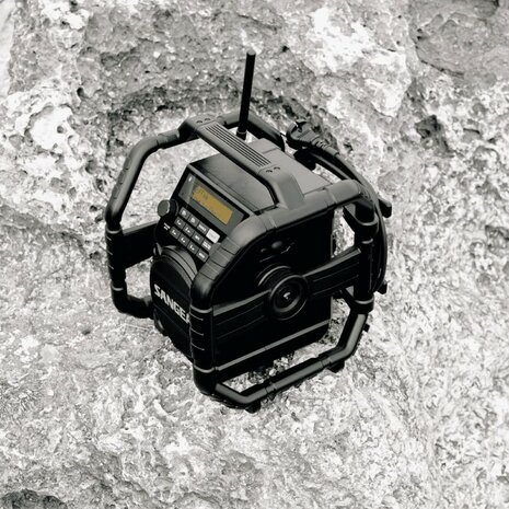 Sangean U5DBT FM/DAB+ stevige bouwradio zwart met bluetooth, aux en accu